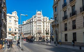 Puerta Real Centro Apartment