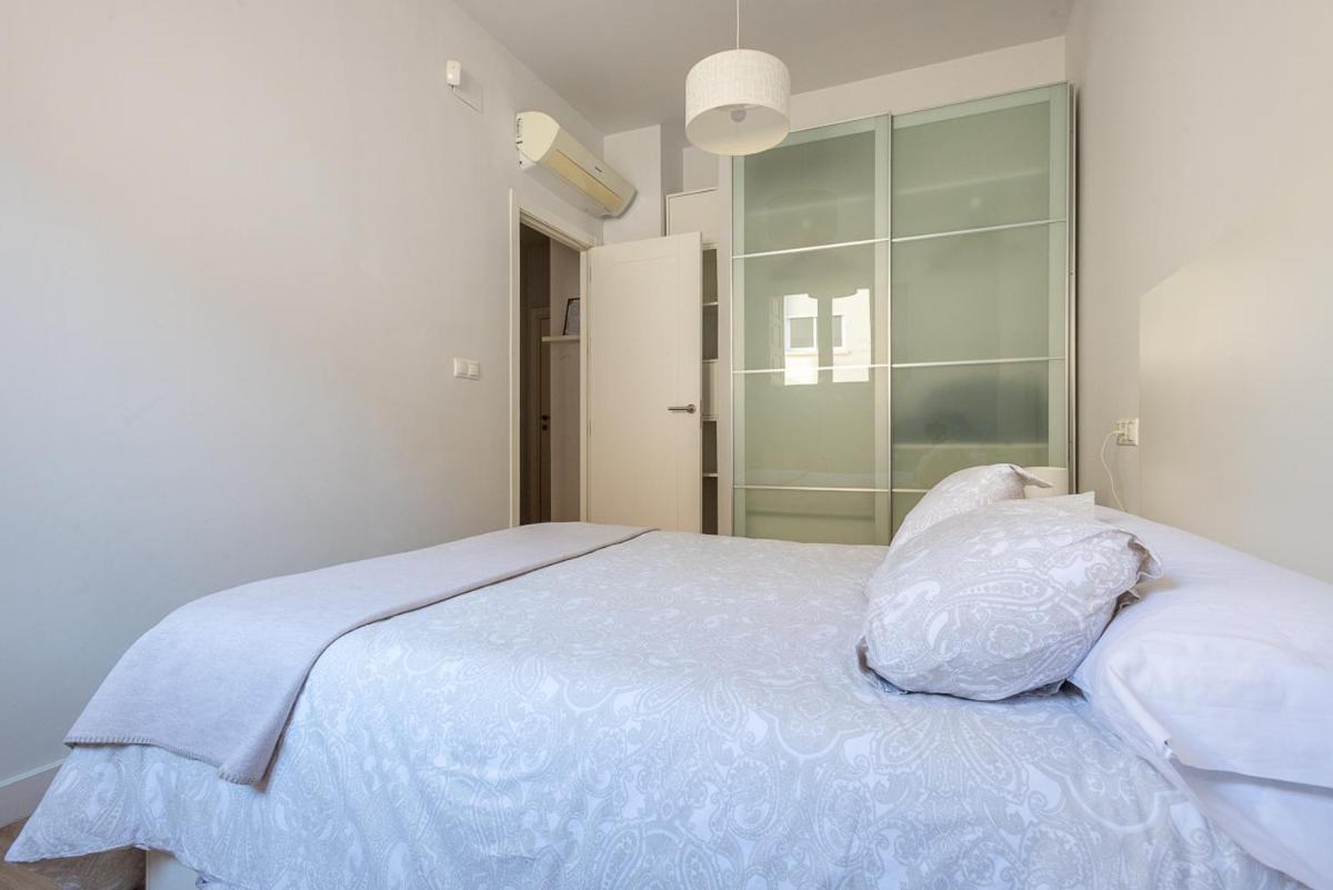 Puerta Real Centro Apartment Grenada Zewnętrze zdjęcie